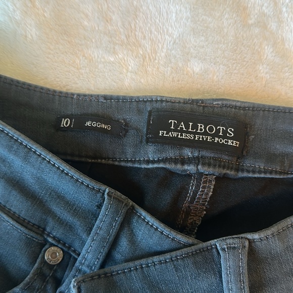 Talbots size is 10 jeggings - Picture 3 of 5